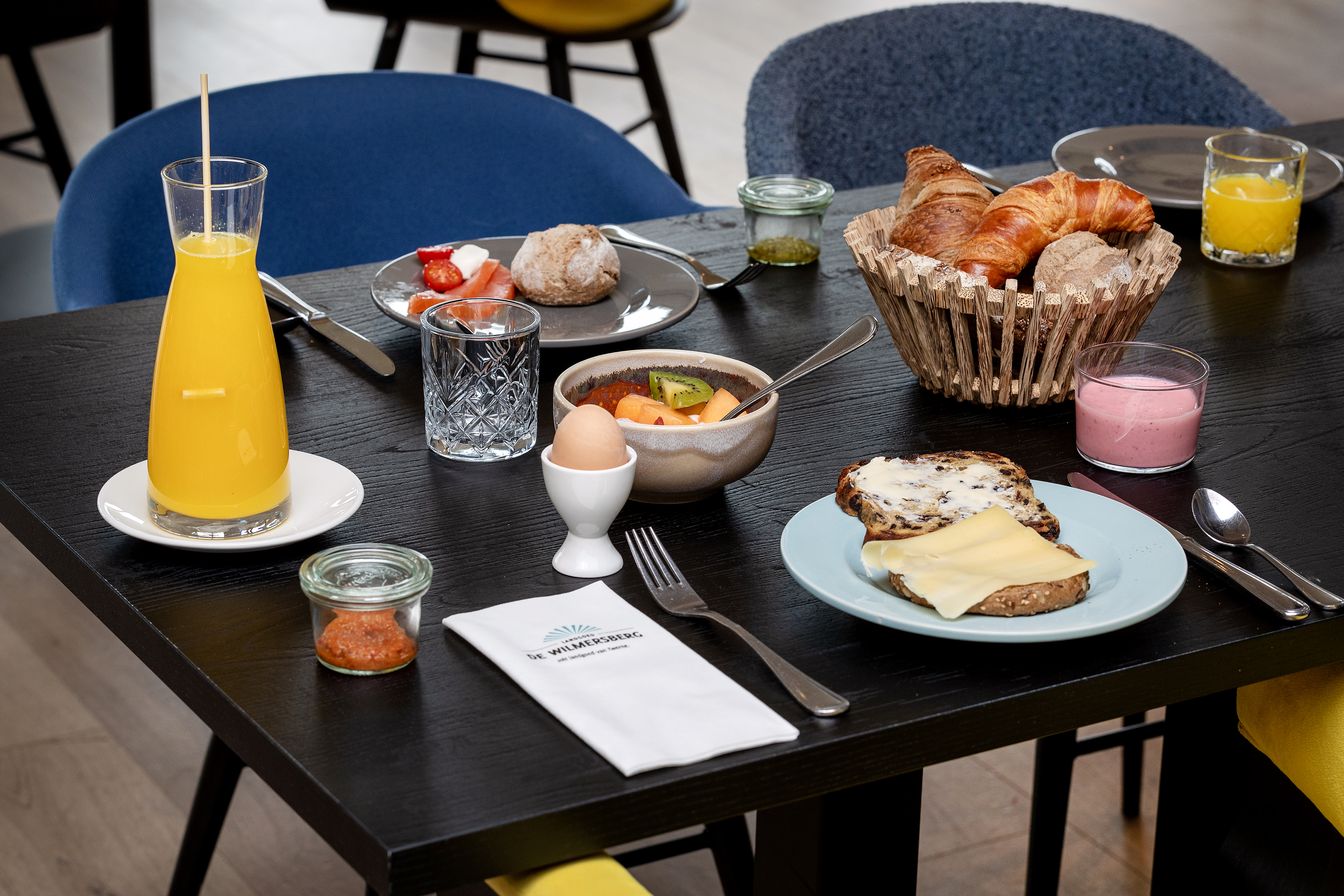 Bed and Breakfast, 2 days